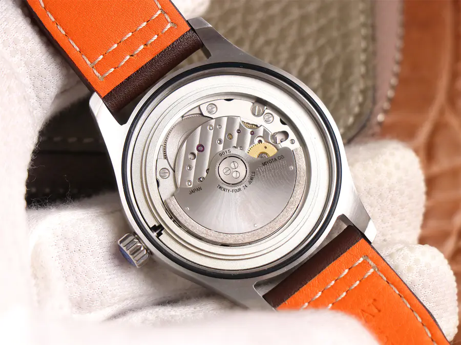 IWC万国表飞行员系列IW326803腕表