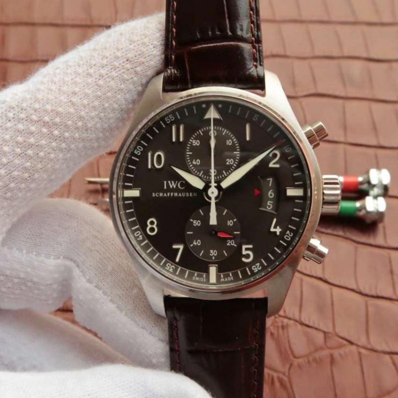 IWC万国表飞行员系列IW387808腕表