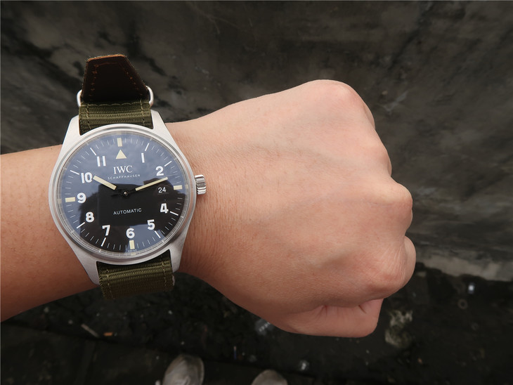 IWC万国表飞行员系列IW327007腕表