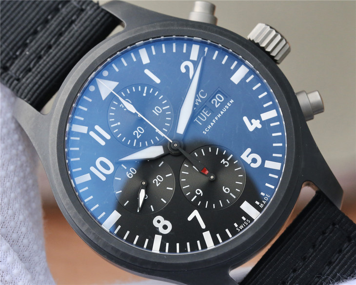IWC万国表飞行员系列IW389101腕表