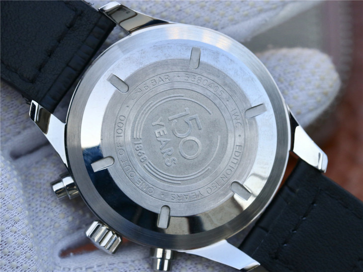 IWC万国表飞行员系列IW377725腕表
