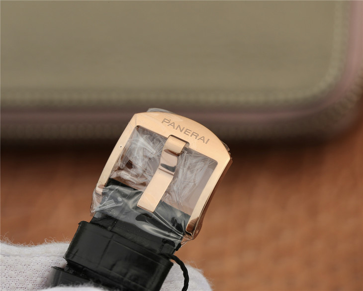 沛纳海LUMINOR DUE系列PAM00908腕表