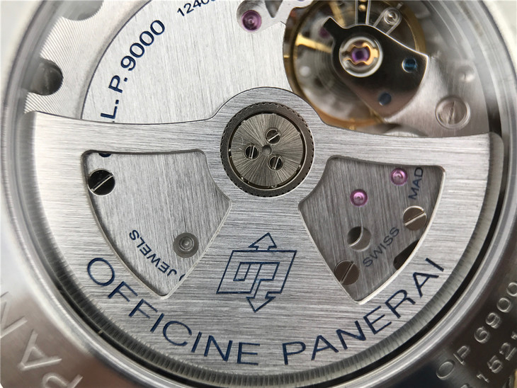 沛纳海LUMINOR系列PAM00498腕表