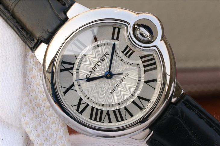 卡地亚蓝气球系列W6920085腕表 33MM