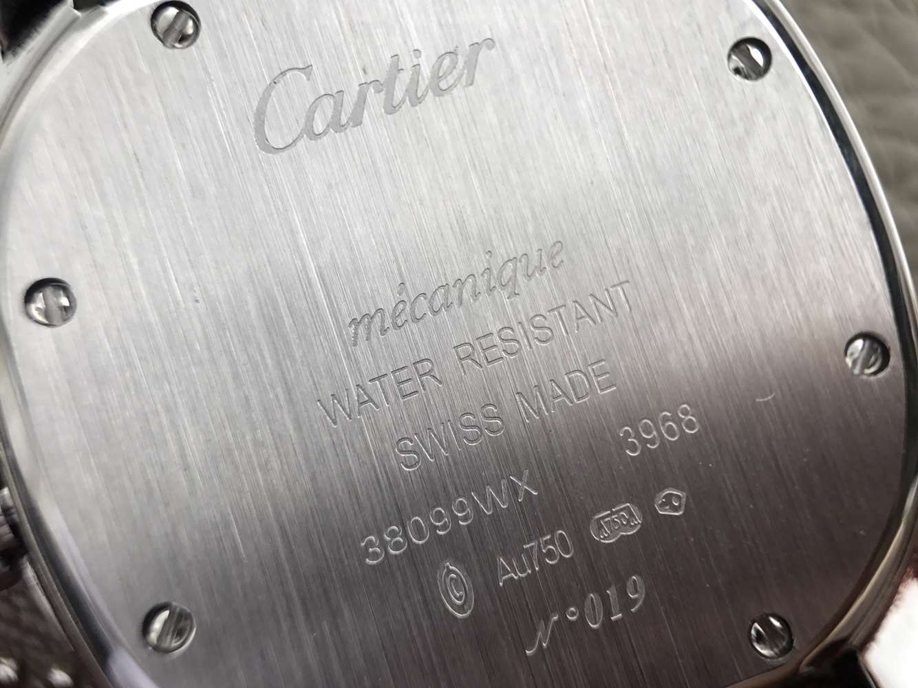 卡地亚DRIVE DE CARTIER 系列WGNM0007腕表