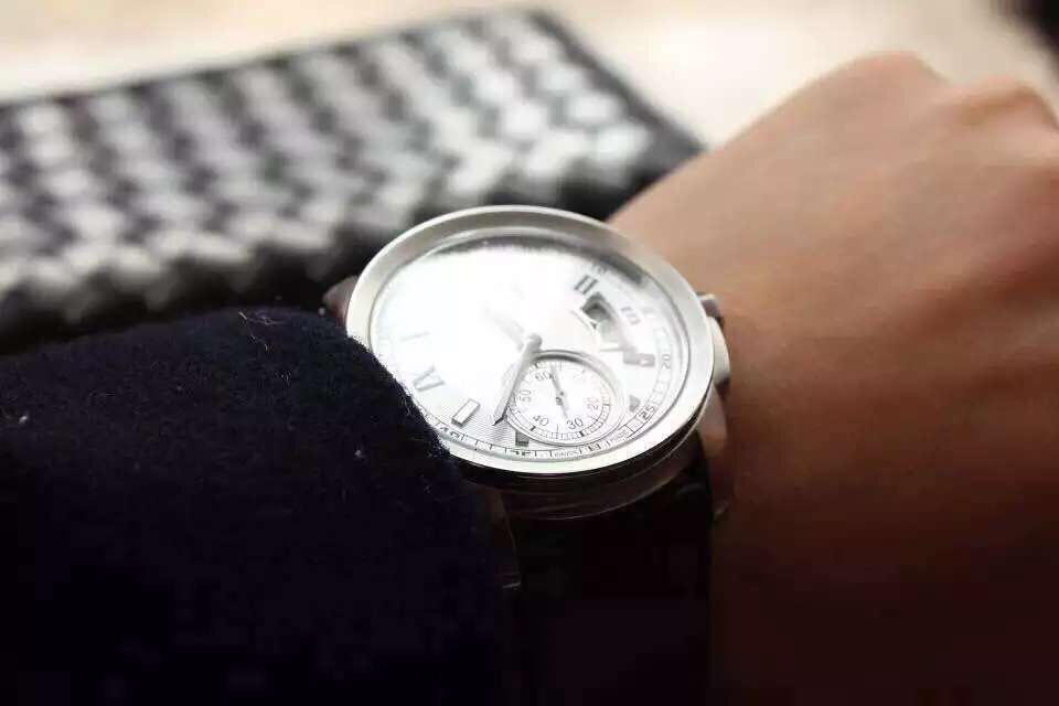 卡地亚CALIBRE DE CARTIER 系列W7100037腕表