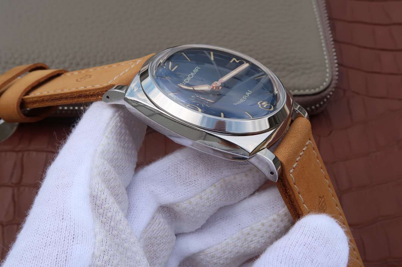 沛纳海RADIOMIR 1940系列PAM00690腕表