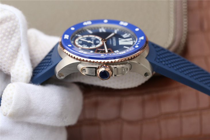 卡地亚CALIBRE DE CARTIER 系列W2CA0008腕表