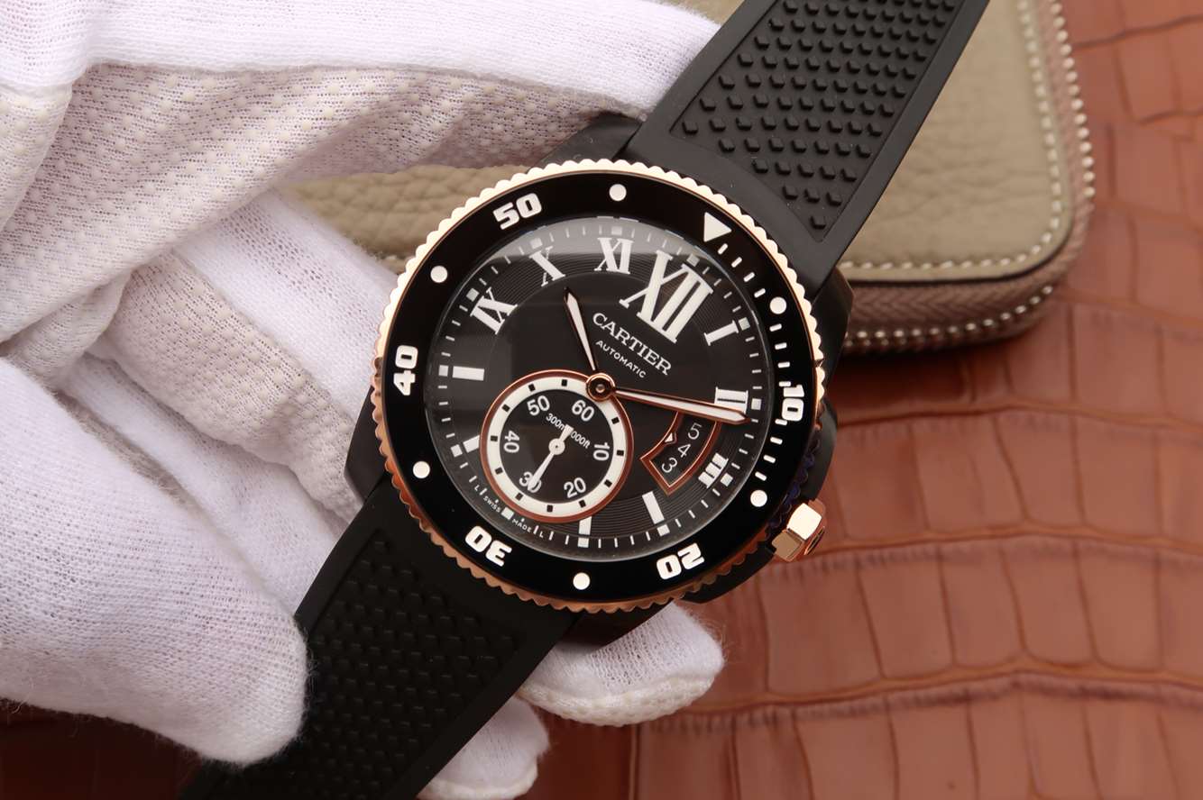 卡地亚CALIBRE DE CARTIER 系列W2CA0004腕表