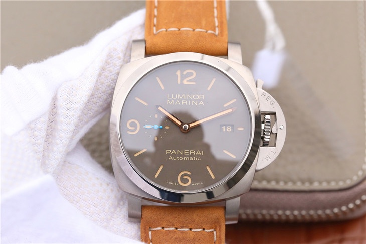 沛纳海LUMINOR 1950系列PAM01351腕表