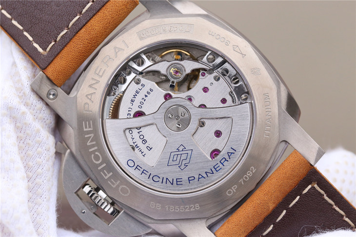 沛纳海LUMINOR 1950系列PAM01351腕表