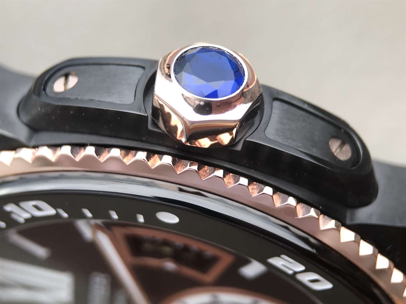 卡地亚CALIBRE DE CARTIER 系列W2CA0004腕表
