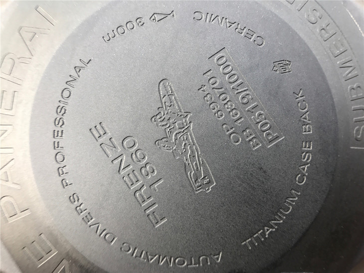 沛纳海特别版腕表系列PAM 00508