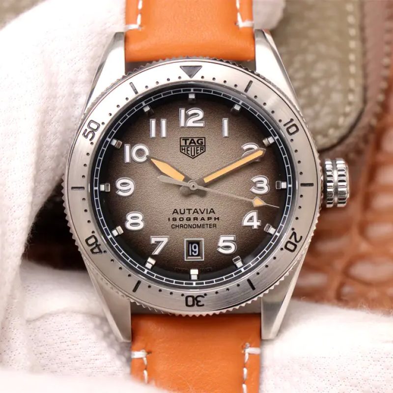 泰格豪雅TAG HEUER AUTAVIA系列WBE5115.FC8267腕表