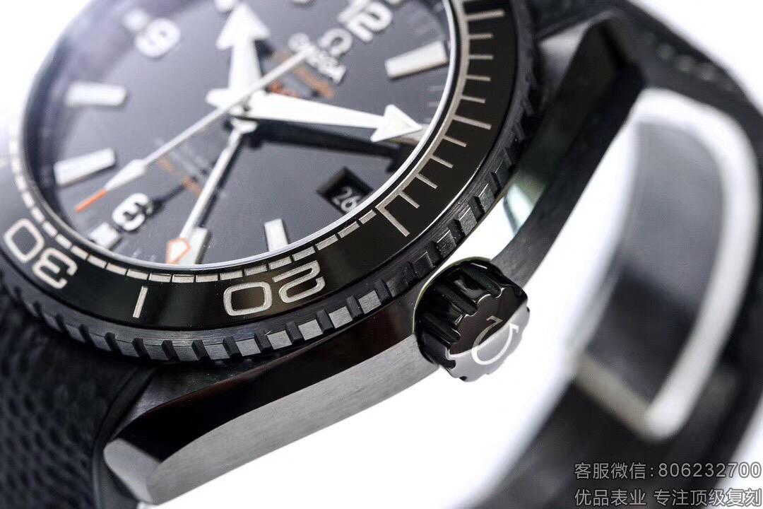 复刻欧米茄海马600系列215.92.46.22.01.001全黑陶瓷海洋宇宙600米 "深海之黑"