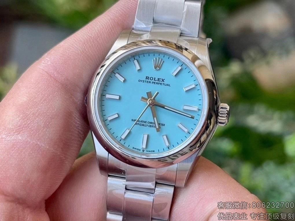 高仿劳力士蚝式恒动女表冰蓝面