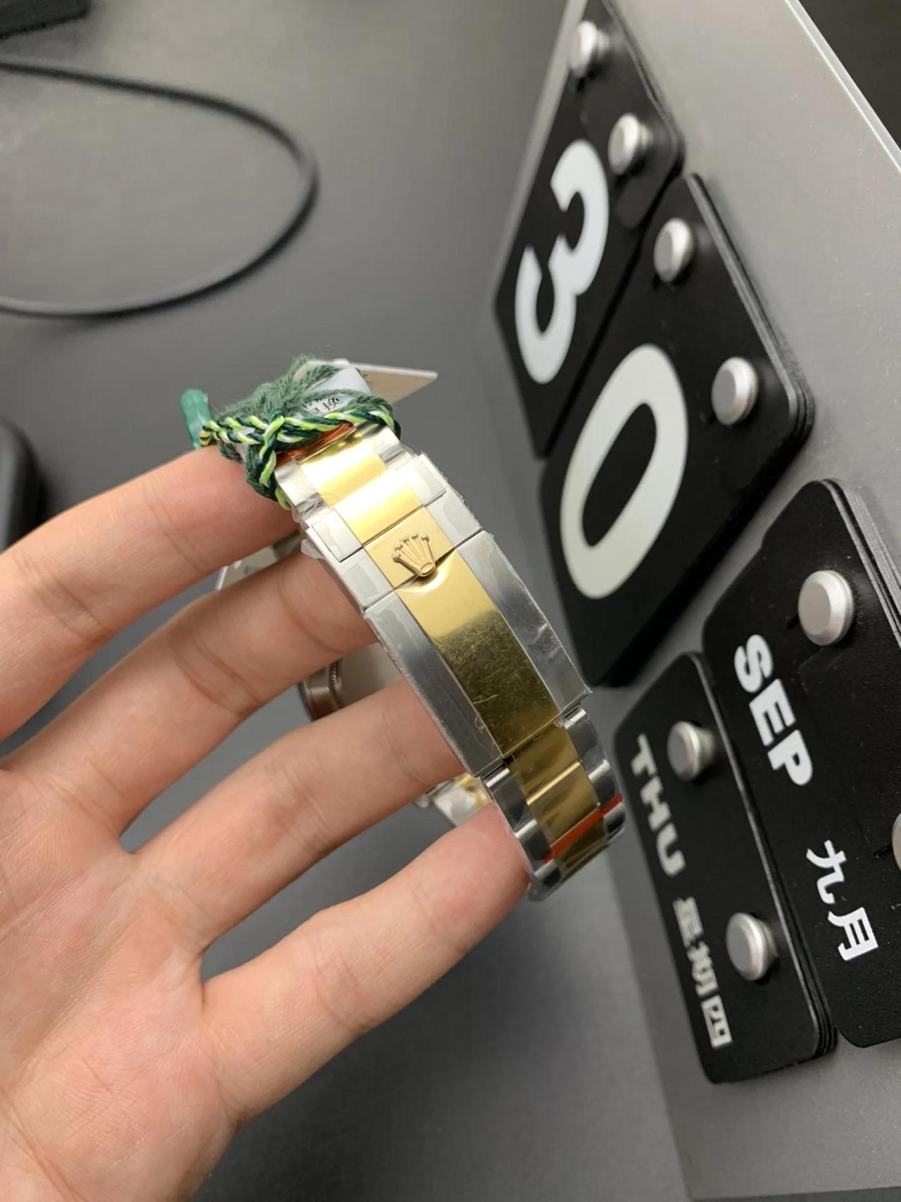 劳力士男士切利尼皮带自动系列m50515-0009腕表